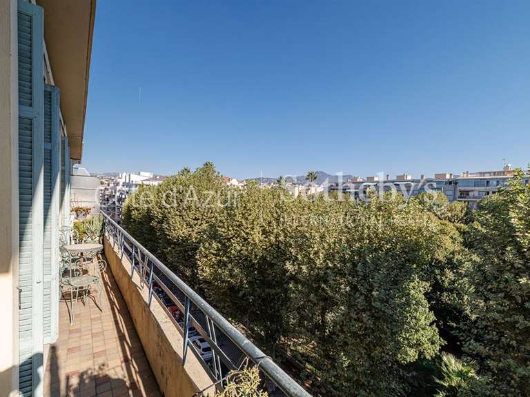 Apartment Nice - 2 bedrooms - 90m²