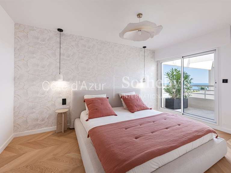 Apartment Cagnes-sur-Mer - 3 bedrooms - 116m²