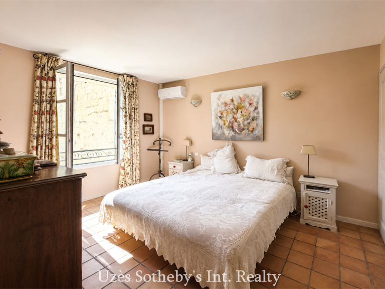 Appartement Uzès - 3 chambres - 256m²