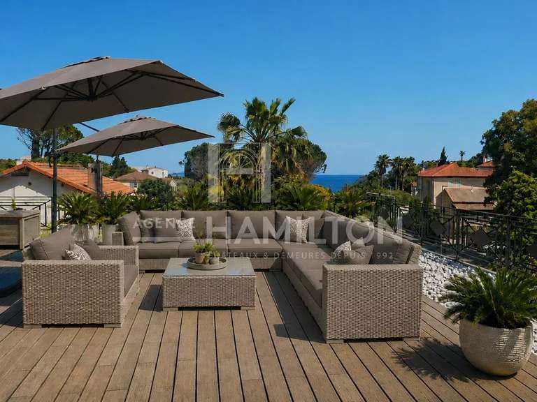 Apartment Mandelieu-la-Napoule - 3 bedrooms - 110m²