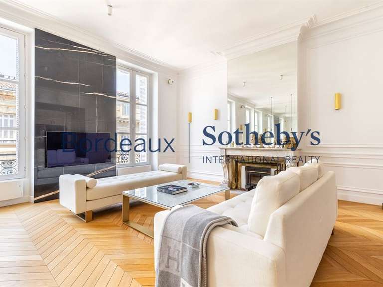 Appartement Bordeaux - 2 chambres - 107m²