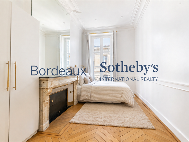 Appartement Bordeaux - 2 chambres - 107m²