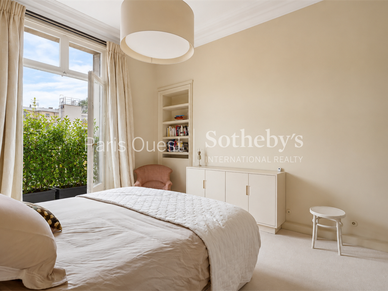 Apartment Neuilly-sur-Seine - 5 bedrooms - 291m²