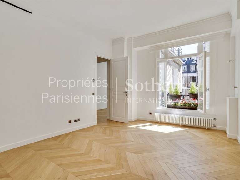Appartement Paris 7e - 4 chambres - 328m²