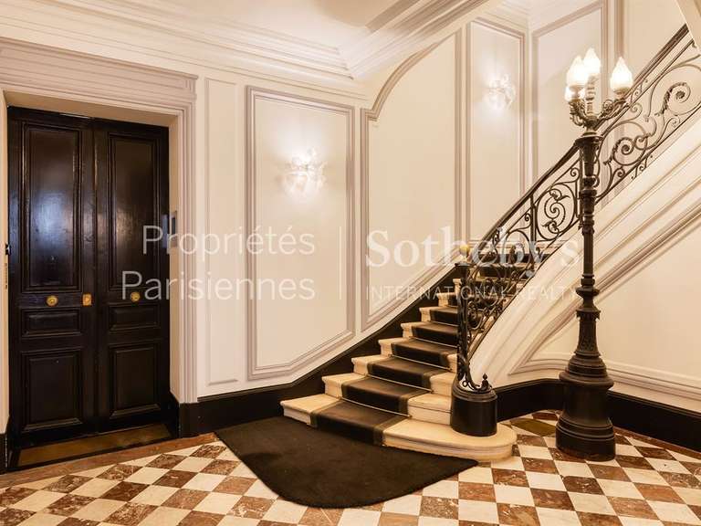 Apartment Paris 8e - 5 bedrooms - 348m²