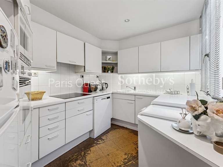 Appartement Neuilly-sur-Seine - 2 chambres - 106m²