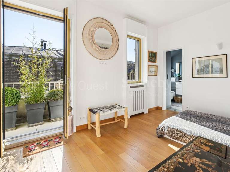 Apartment Paris 16e - 3 bedrooms - 193m²