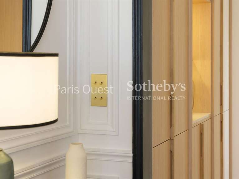 Appartement Paris 16e - 2 chambres - 80m²