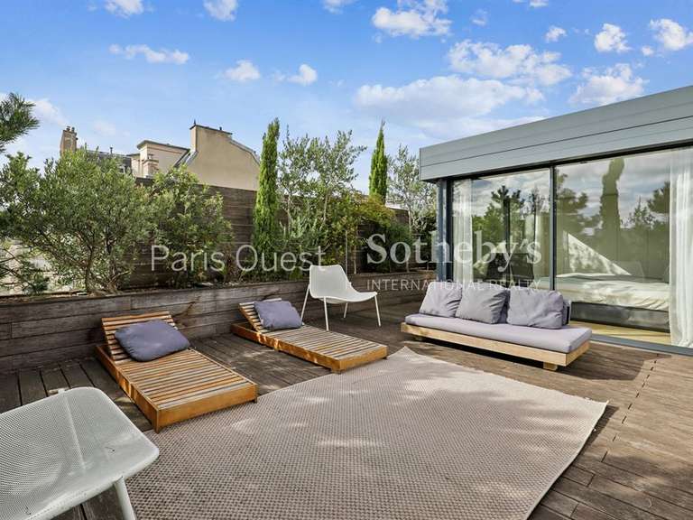 Apartment Neuilly-sur-Seine - 4 bedrooms - 163m²