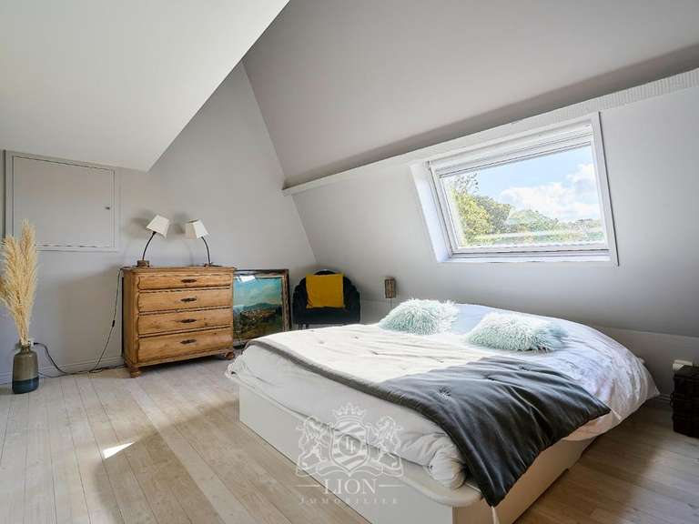 Appartement Croix - 2 chambres - 121m²