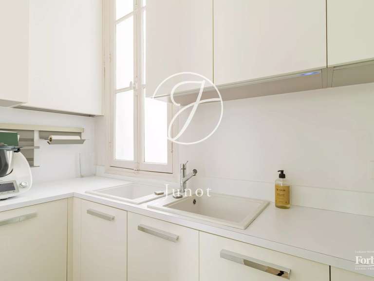 Appartement Paris 7e - 3 chambres - 249m²