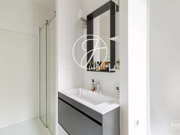 Appartement Paris 7e - 3 chambres - 249m²