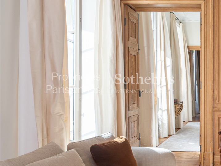Apartment Paris 7e