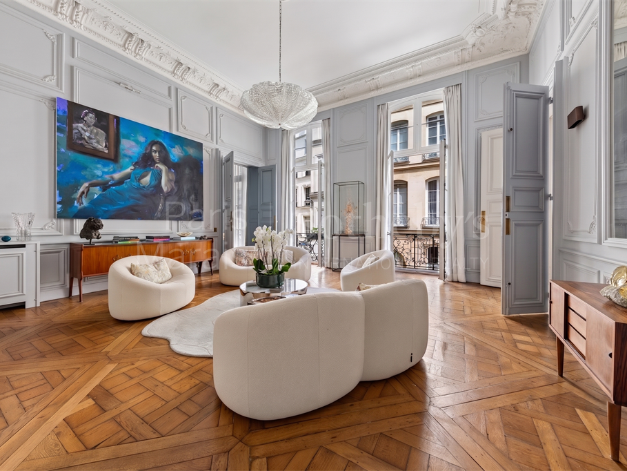 Apartment Paris 1er