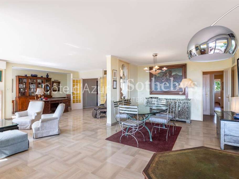 Apartment Nice