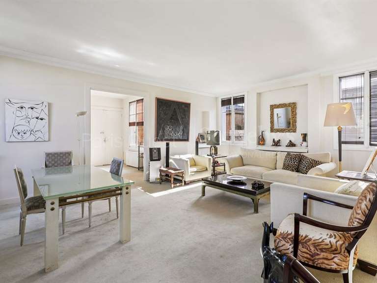 Apartment Paris 16e - 2 bedrooms - 105m²