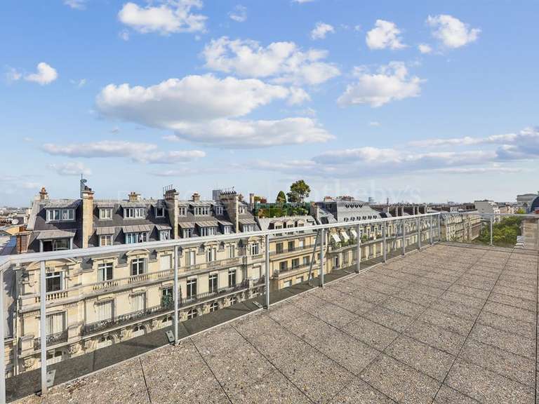 Appartement Paris 16e - 3 chambres - 144m²