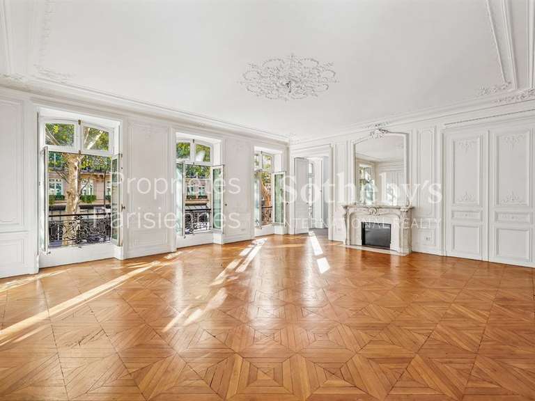 Appartement Paris 8e - 256m²