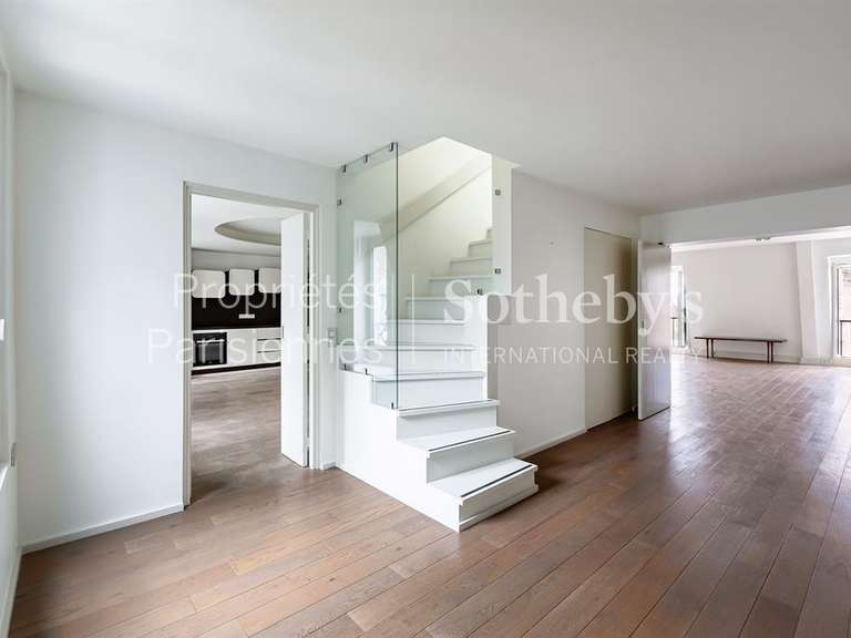 Appartement Paris 1er - 3 chambres - 240m²