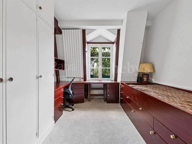 Appartement Paris 4e - 2 chambres - 110m²