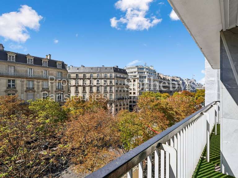 Appartement Paris 8e - 2 chambres - 96m²