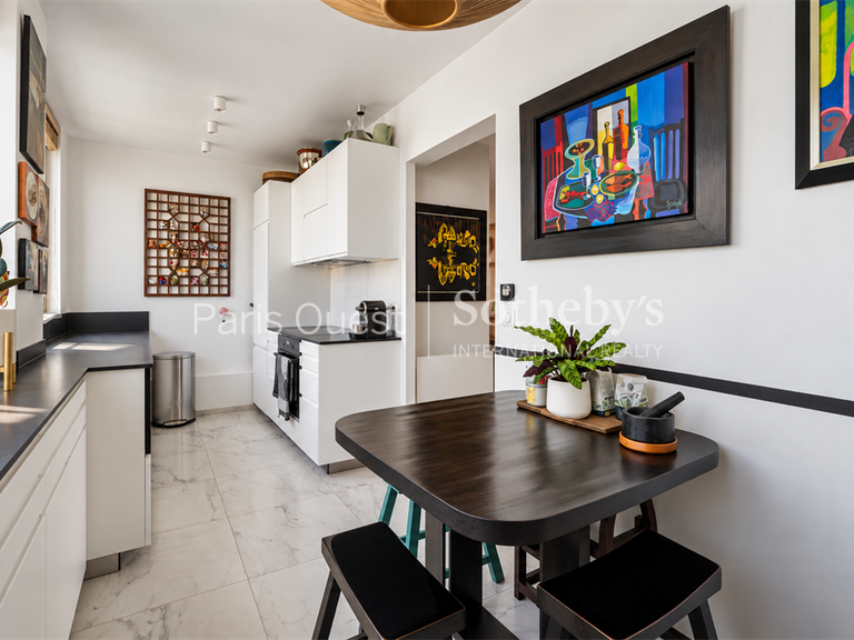 Appartement Paris 16e - 2 chambres - 105m²