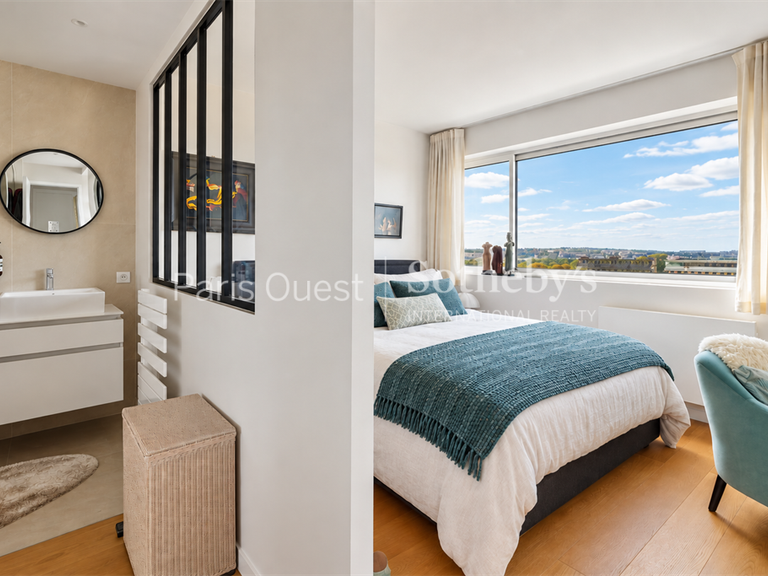 Appartement Paris 16e - 2 chambres - 105m²