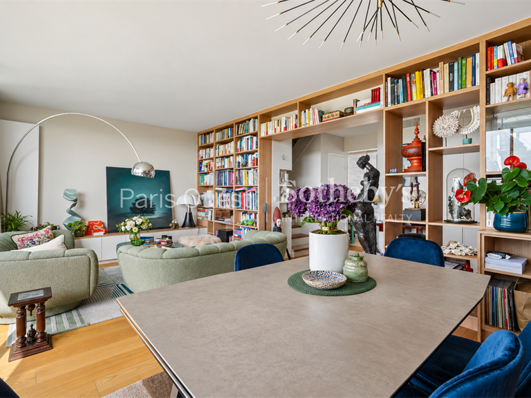 Appartement Paris 16e - 2 chambres - 105m²