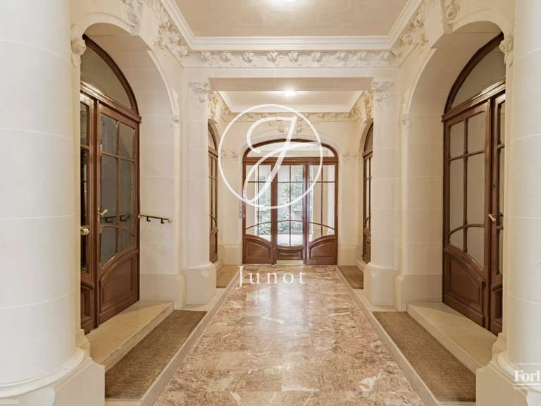 Apartment Paris 17e - 2 bedrooms - 84m²