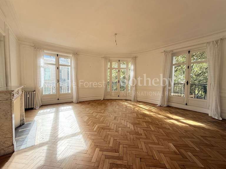 Appartement Lille - 5 chambres - 196m²