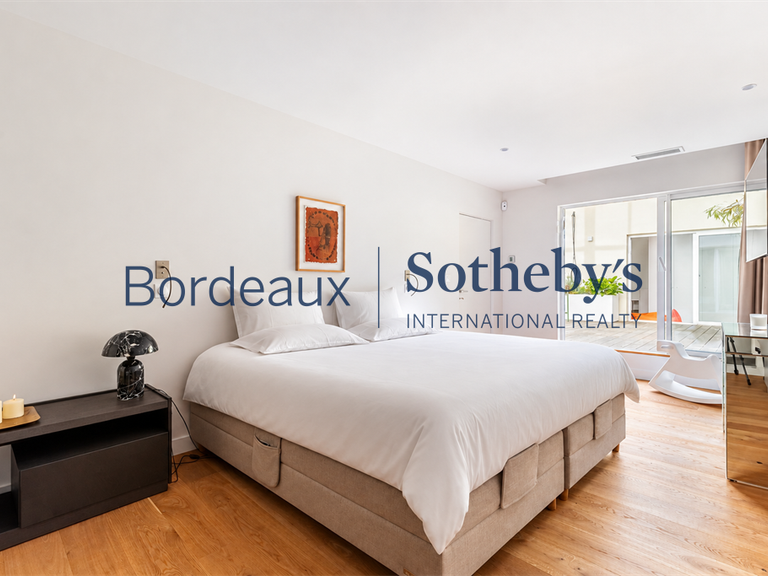 Appartement Bordeaux - 3 chambres - 210m²