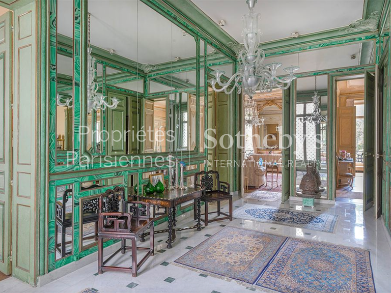 Appartement Paris 8e - 5 chambres - 368m²