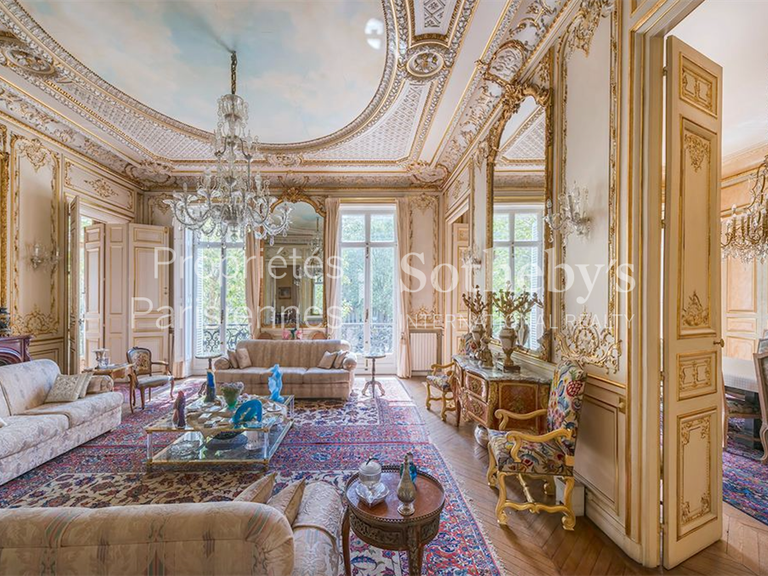 Appartement Paris 8e - 5 chambres - 368m²