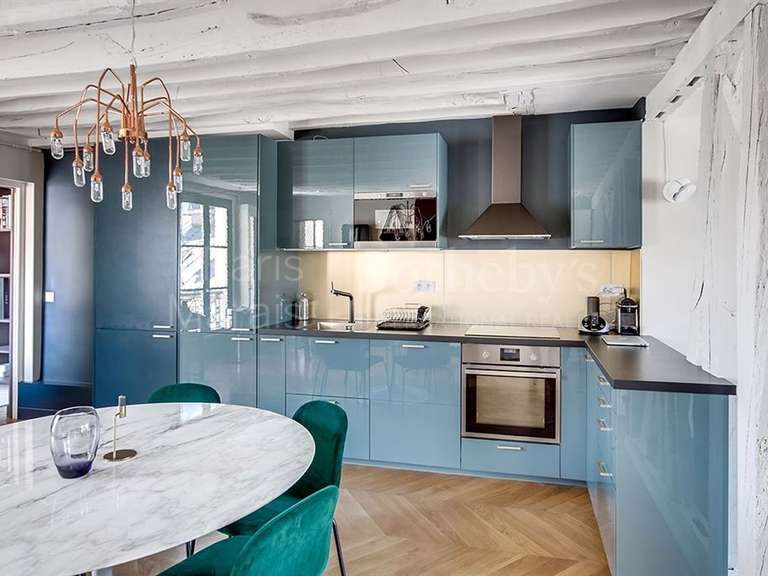 Appartement Paris 4e - 1 chambre - 72m²