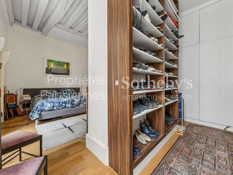 Appartement Paris 4e - 3 chambres - 176m²