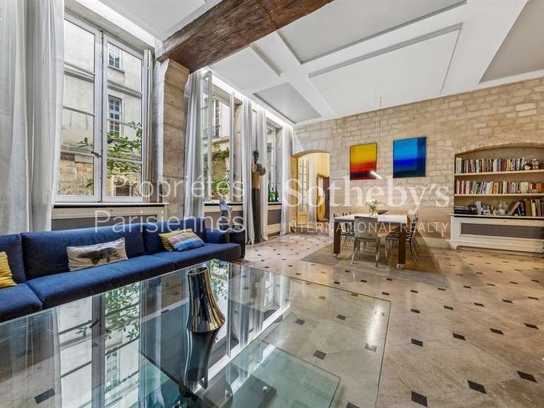 Appartement Paris 4e - 3 chambres - 176m²