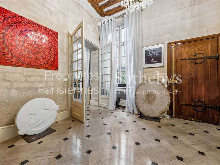 Appartement Paris 4e - 3 chambres - 176m²