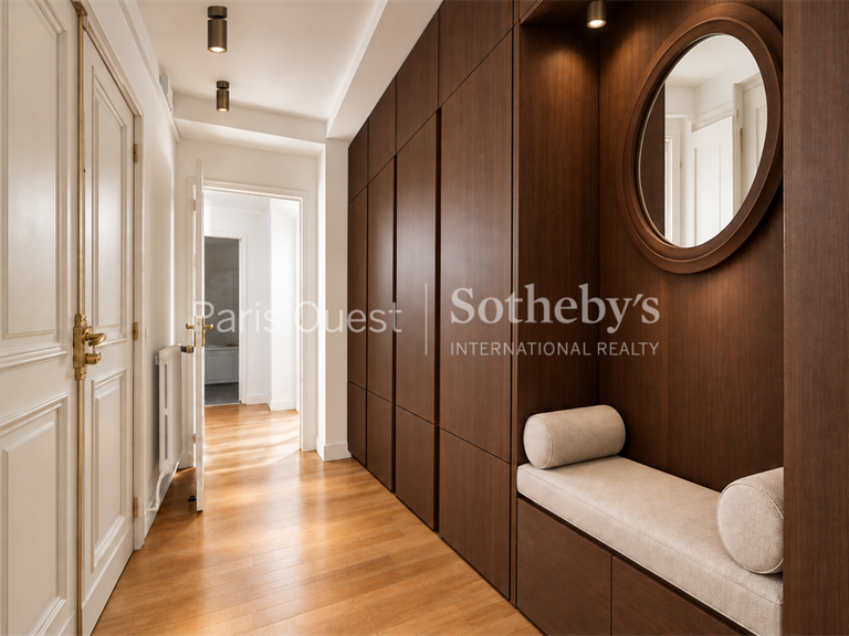 Appartement Paris 16e - 2 chambres - 95m²
