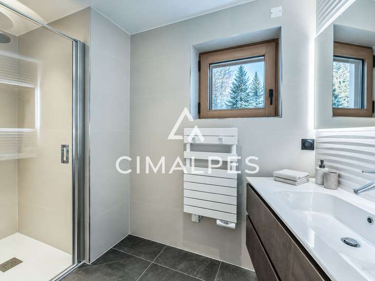 Appartement Les Allues - 4 chambres - 152m²