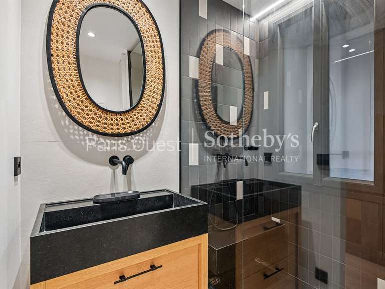 Appartement Paris 16e - 1 chambre - 71m²