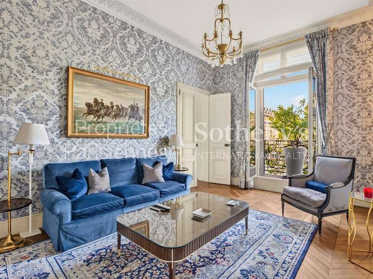 Appartement Paris 16e - 3 chambres - 201m²