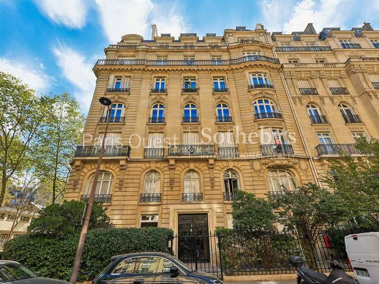 Appartement Paris 7e - 176m²