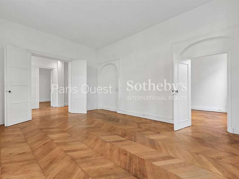 Appartement Paris 7e - 176m²