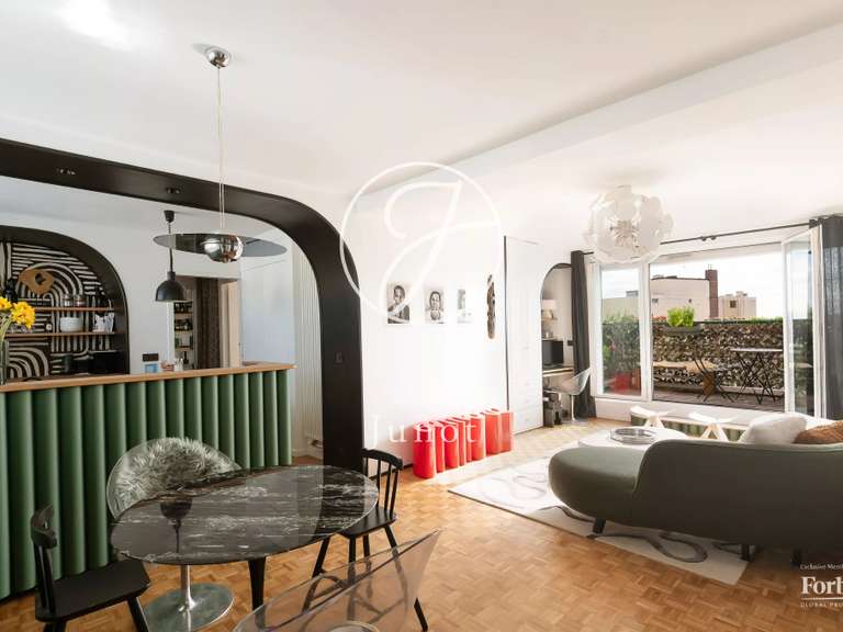 Apartment Paris 18e - 3 bedrooms - 80m²