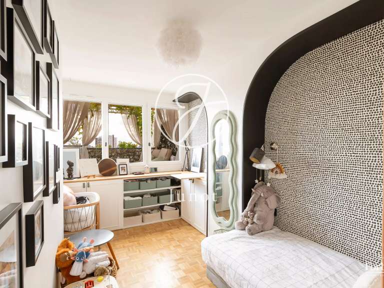 Apartment Paris 18e - 3 bedrooms - 80m²