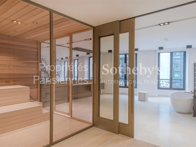 Appartement Paris 2e - 3 chambres - 321m²