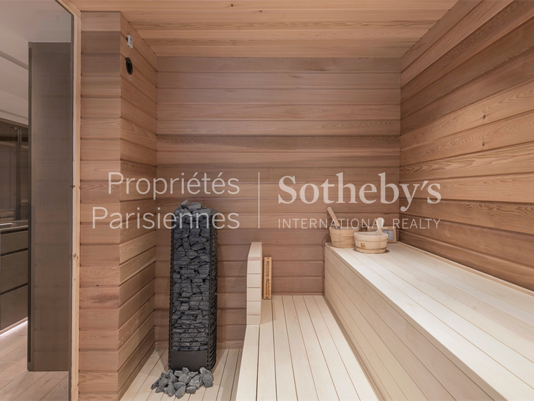 Appartement Paris 2e - 3 chambres - 321m²