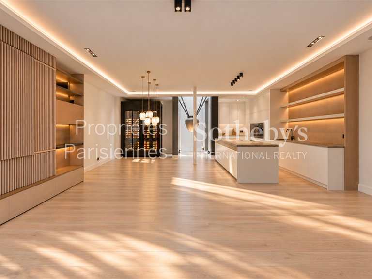 Appartement Paris 2e - 3 chambres - 321m²