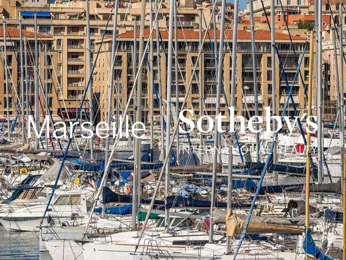 Appartement Marseille 7e - 2 chambres - 110m²