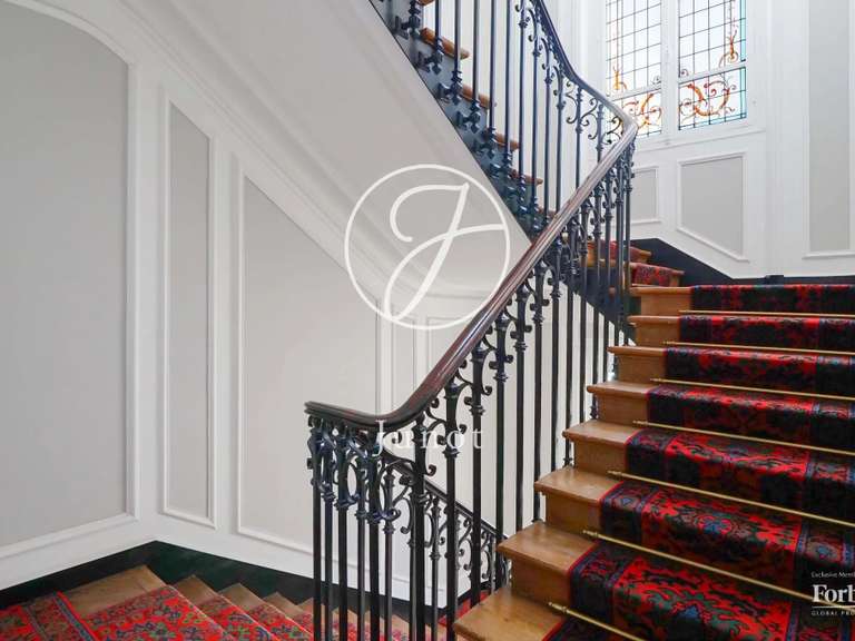 Appartement Paris 7e - 2 chambres - 53m²